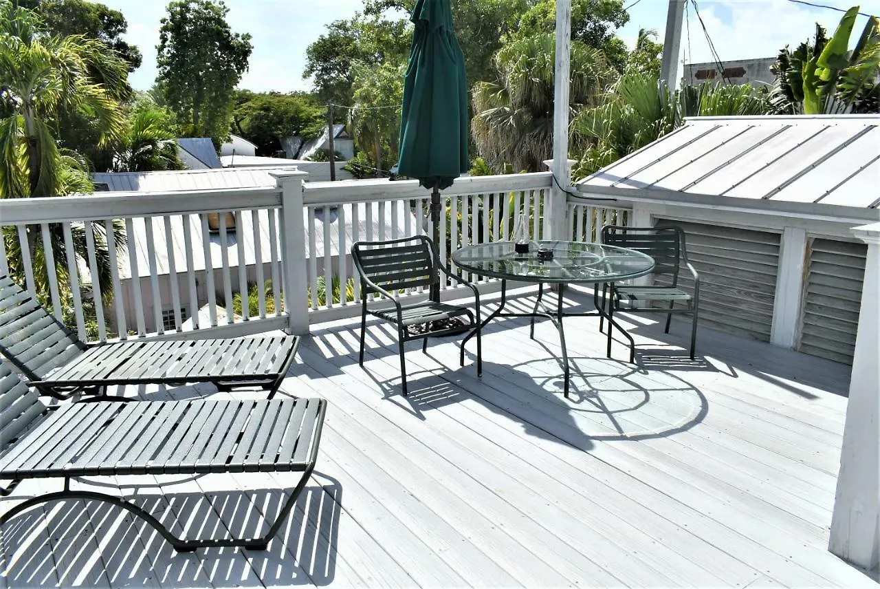 Simonton Court Historic Inn & Cottages Key West