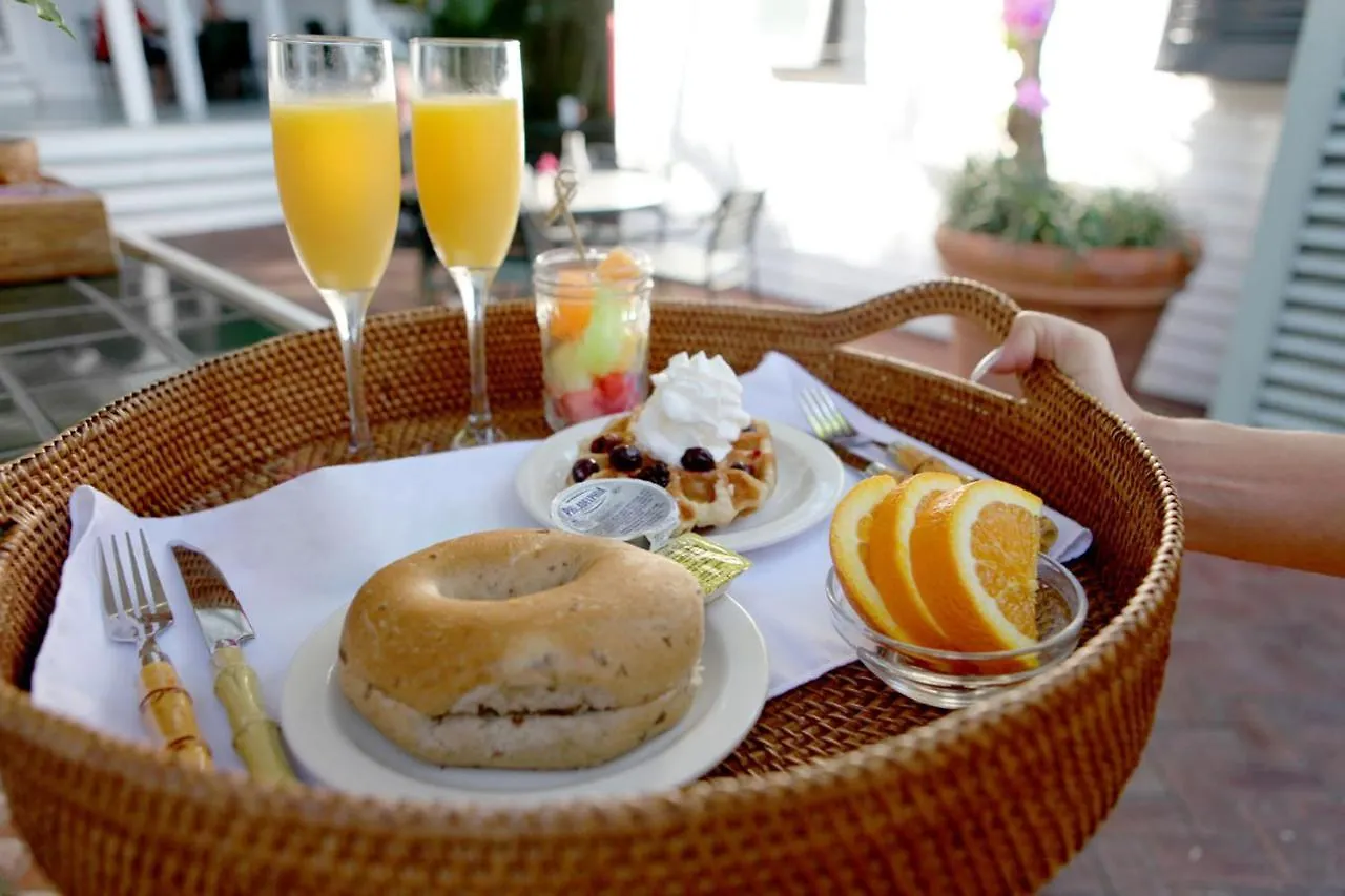 Simonton Court Historic Inn & Cottages Key West