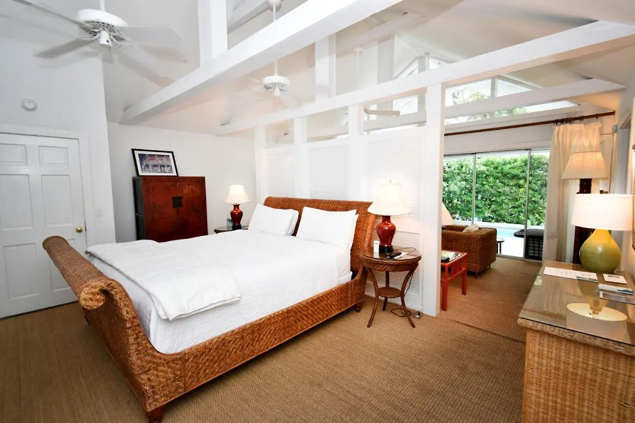 Simonton Court Historic Inn & Cottages Key West