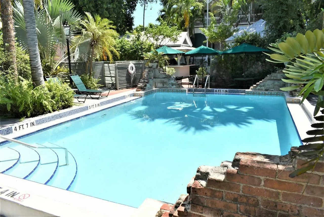 Simonton Court Historic Inn & Cottages Key West